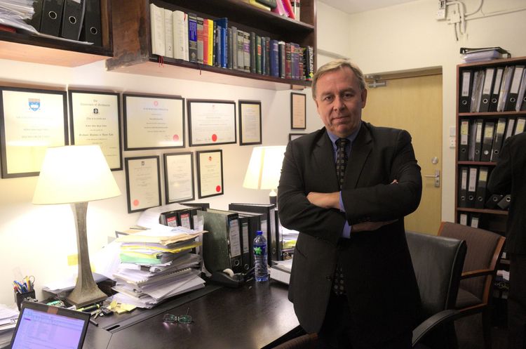 Robert Tibbo at law office